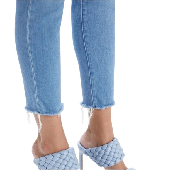 MOTHER The Looker Ankle Fray Hold My Hand Light Wash Denim Size 31 - Picture 4 of 10